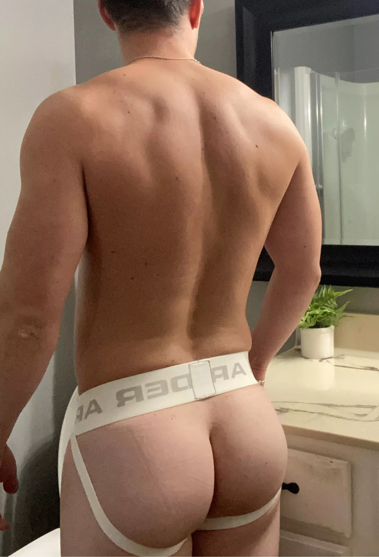 Hit 315lb for squat finally.  posted by bdiddy4489