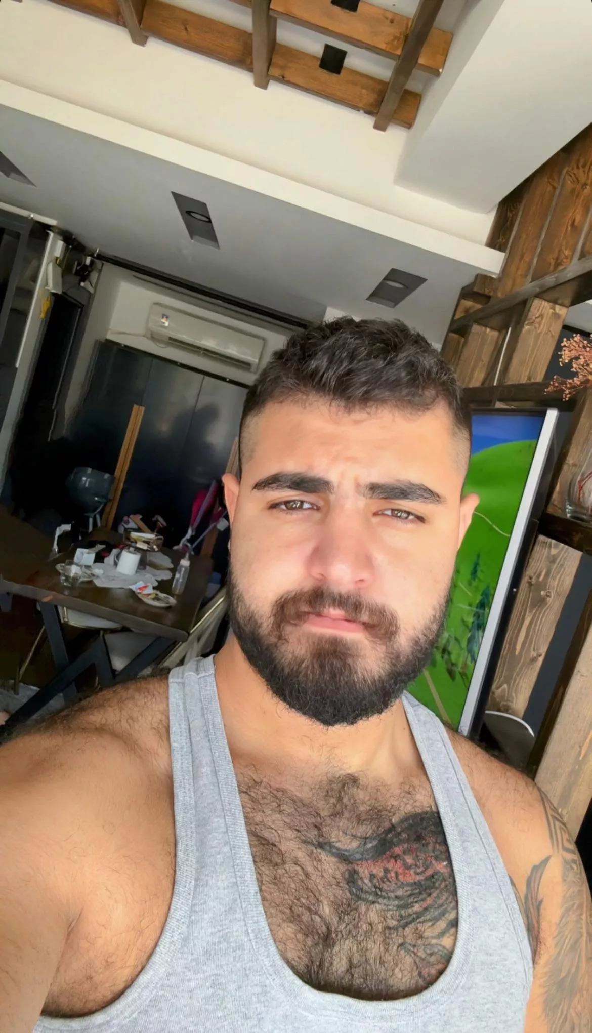 It feels great to have a day off after a long shift. How's everyone doing? posted by Life0nmarss