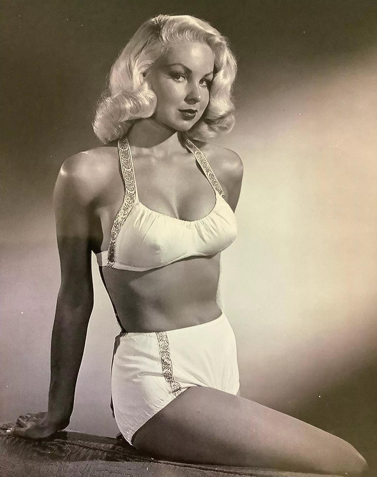 JOI LANSING(1960s) posted by Some-Ad2899
