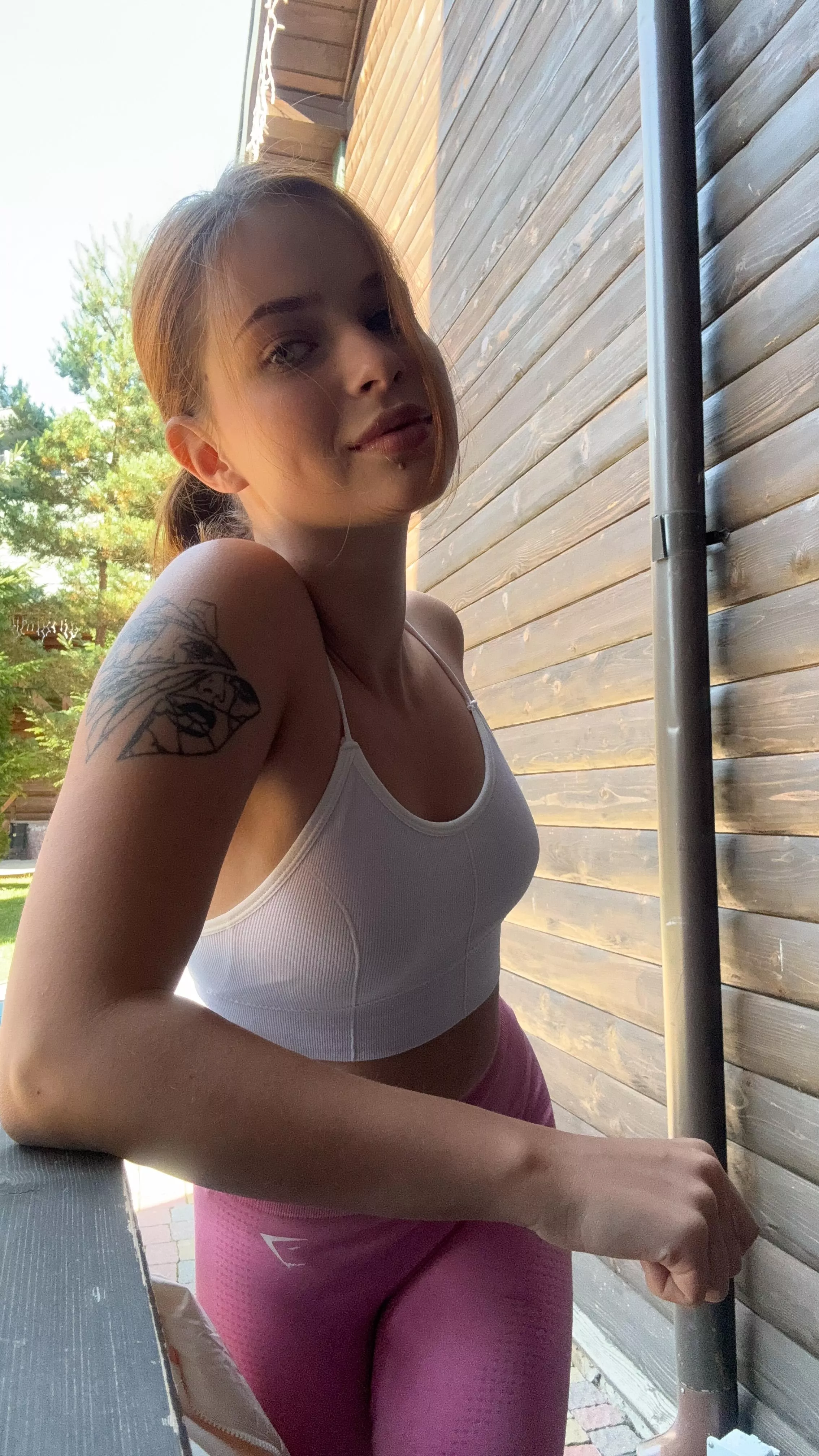 Morning runs only like this 🤭 posted by justbbyri