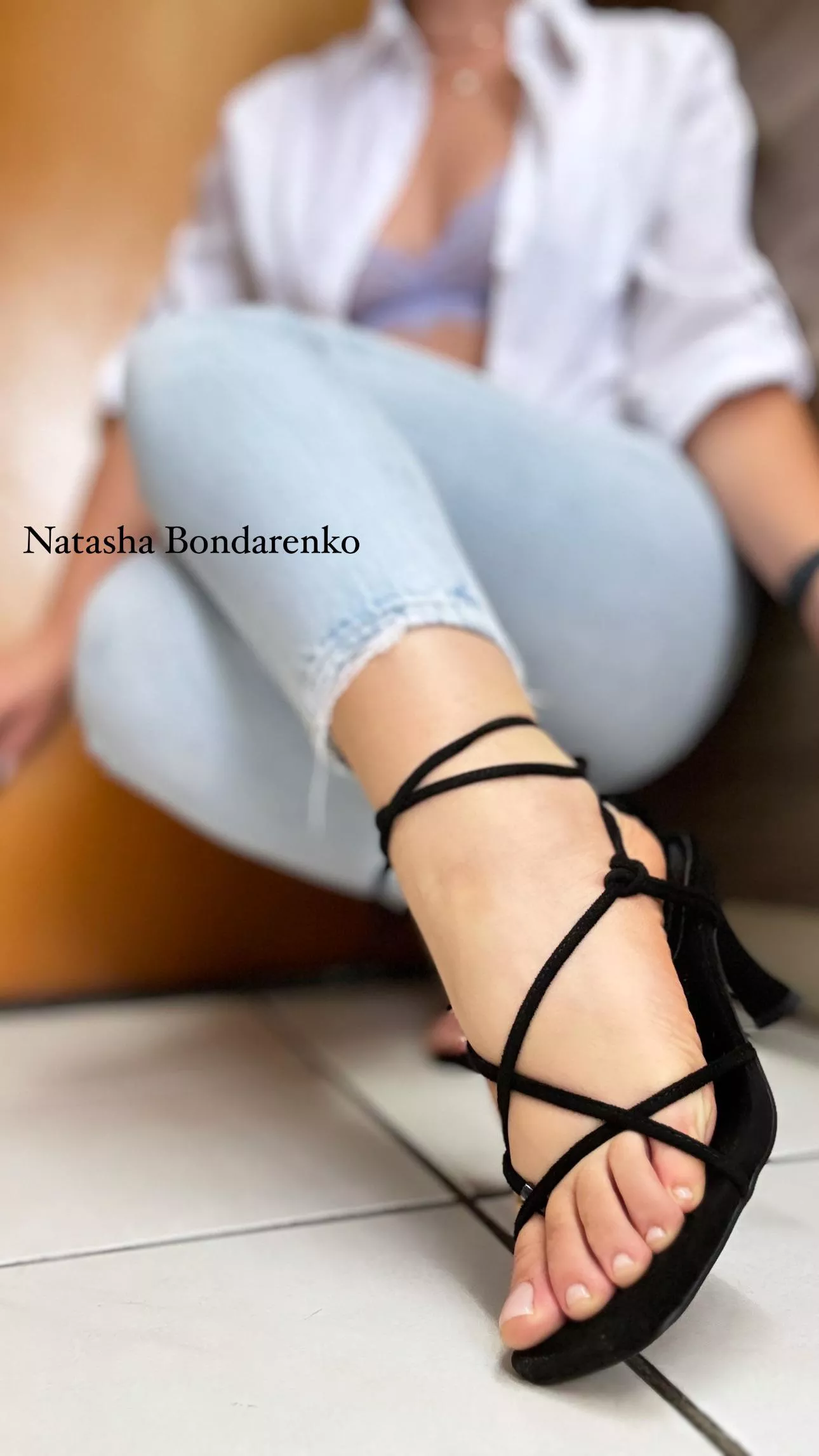 My shirt is open… new heels  posted by NatyBond_OF