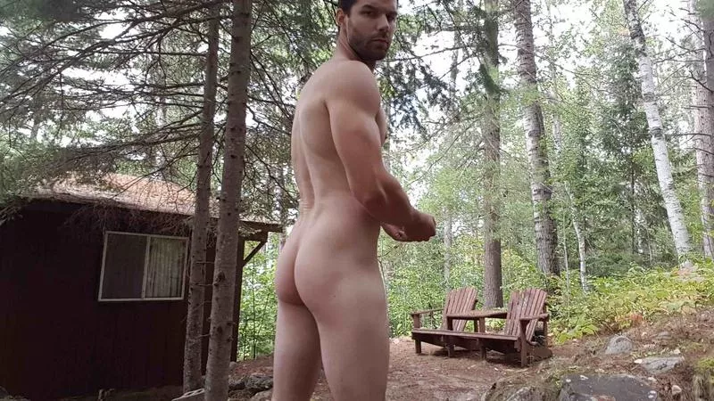 Naked in nature posted by uncutabs123