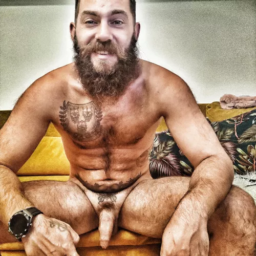 Naked on couch best felling when you live alone am i right ? by kua0909