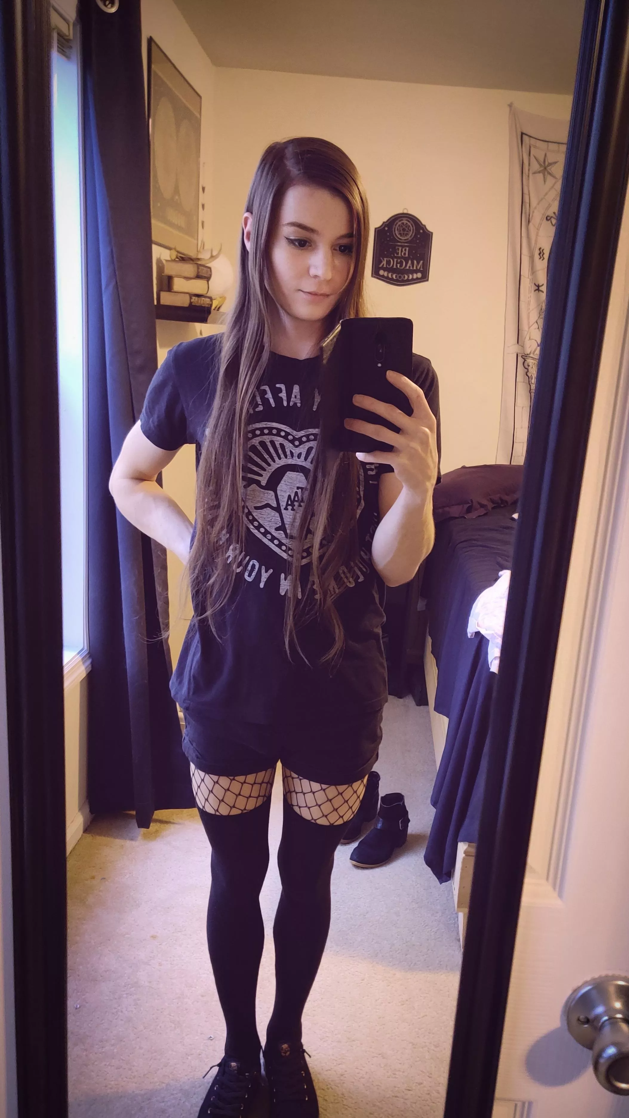 Oh hii there :3  posted by Sufficient-Maid-1623