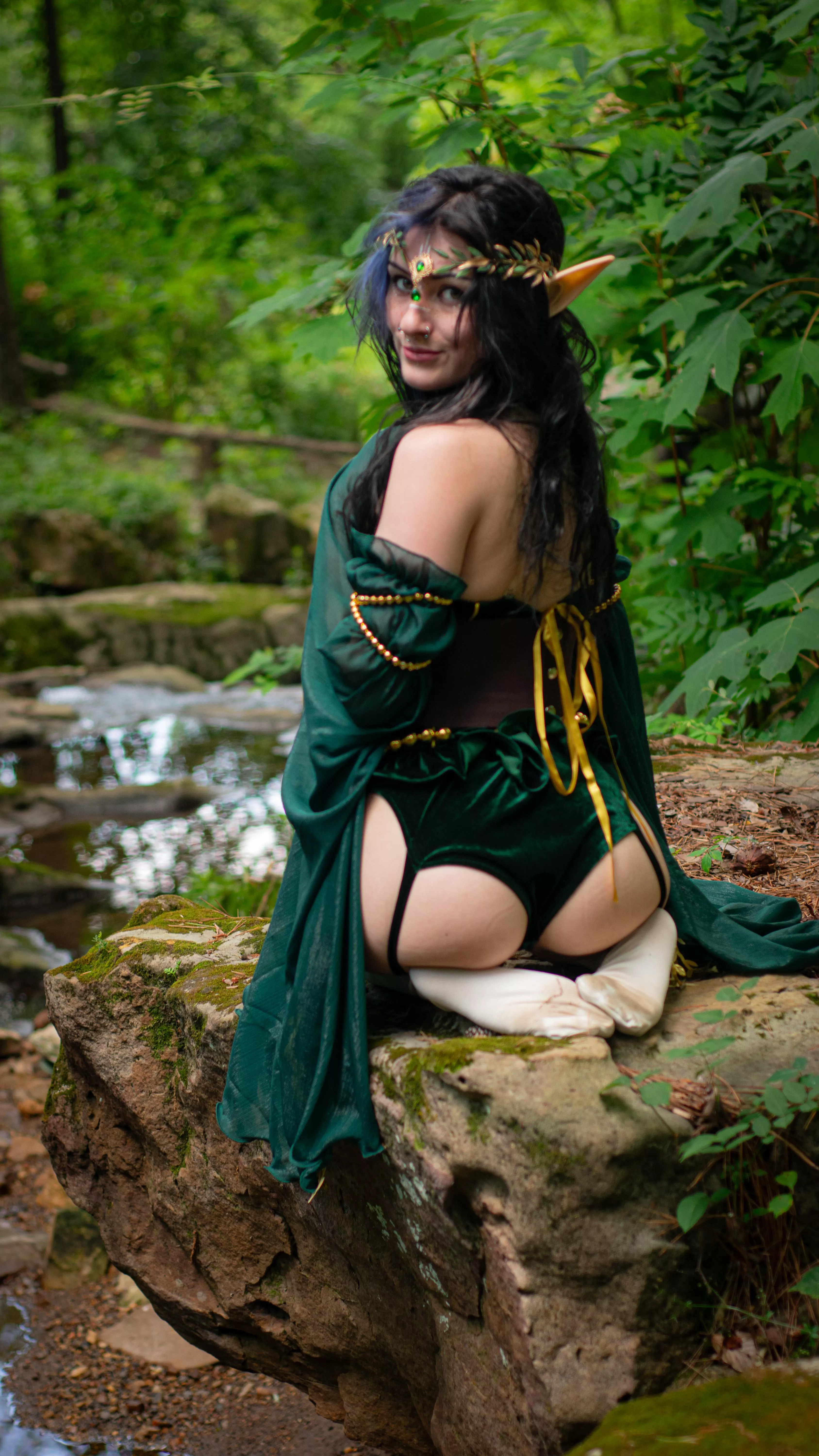 oh poor traveler, i won’t keep you from your mission for long, i simply need some oral support  posted by executionergf