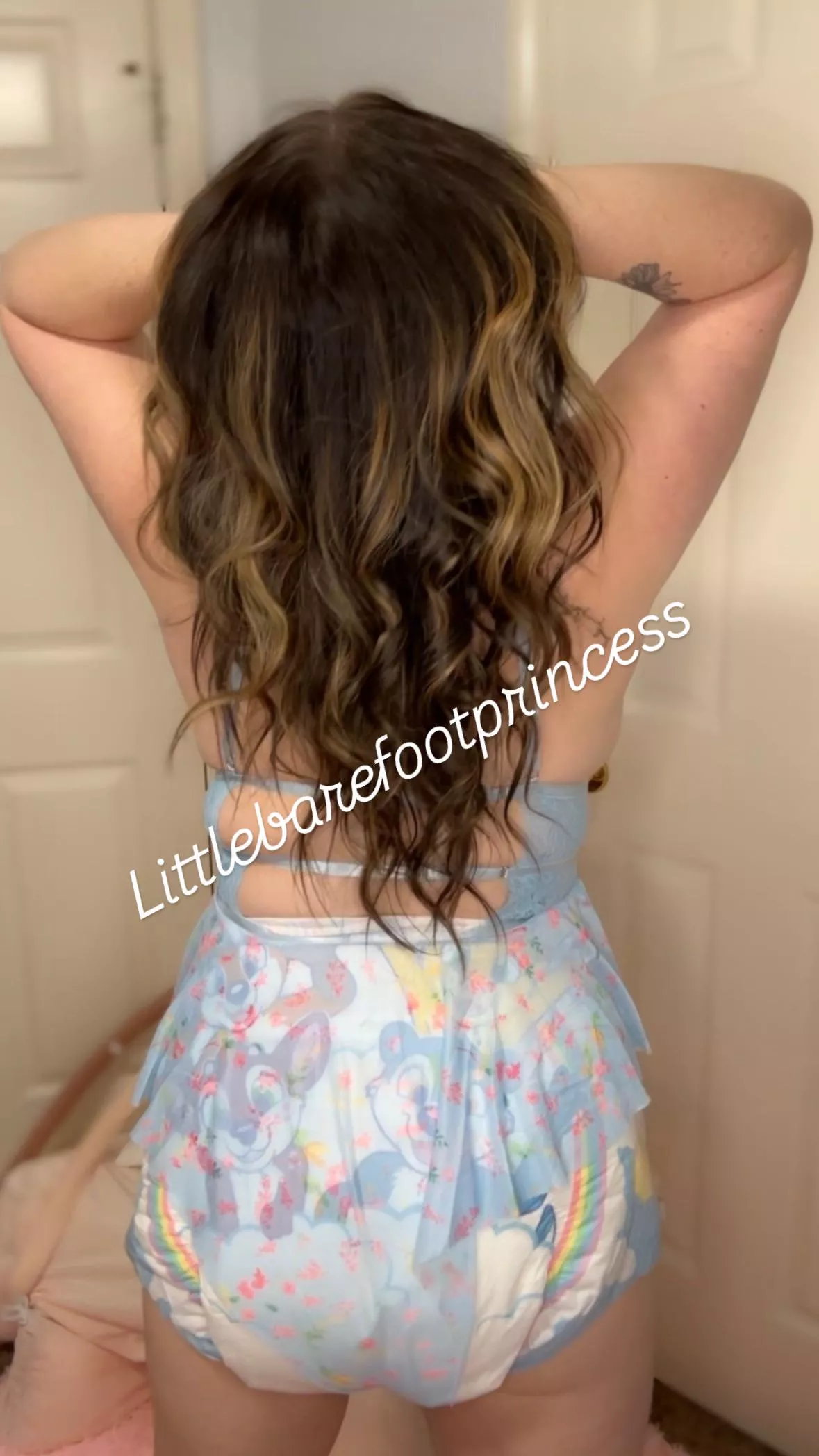 Poofy bottomed girl 😈🍑 posted by lilbarefootprincess