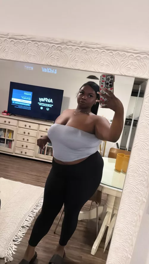 Pretty face, pretty titties combo by zarthaabrat