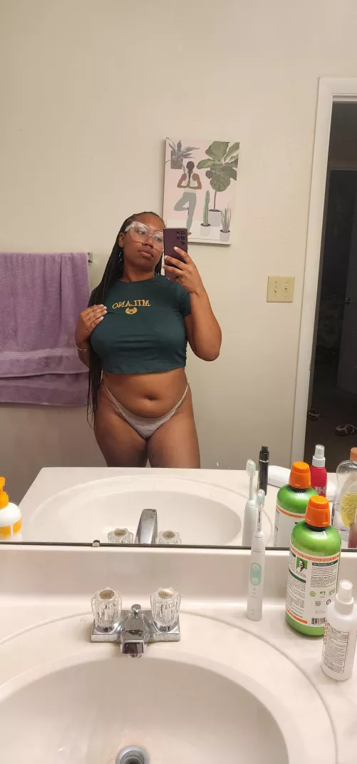 Short and sweet  by kayflamee