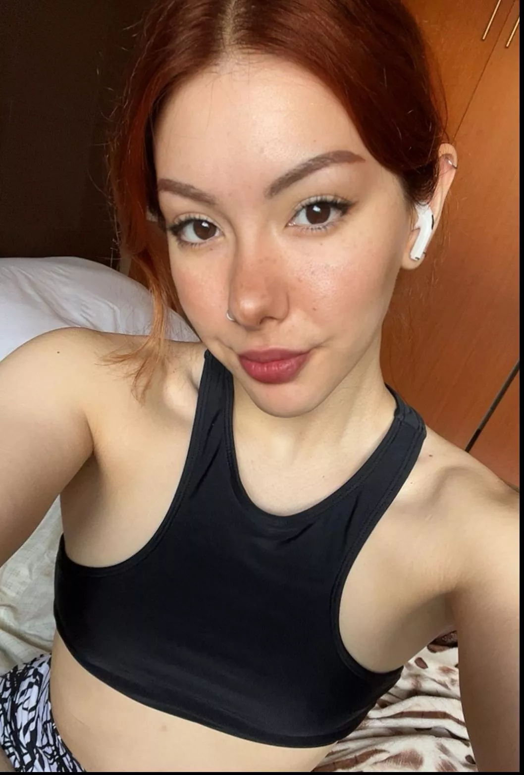 would you lick my armpits? i just got back from the gym posted by mentagraniizada