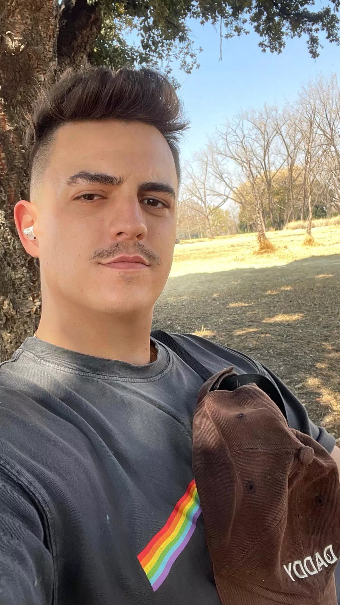 27 Male say Hi posted by Rabbit_Flux