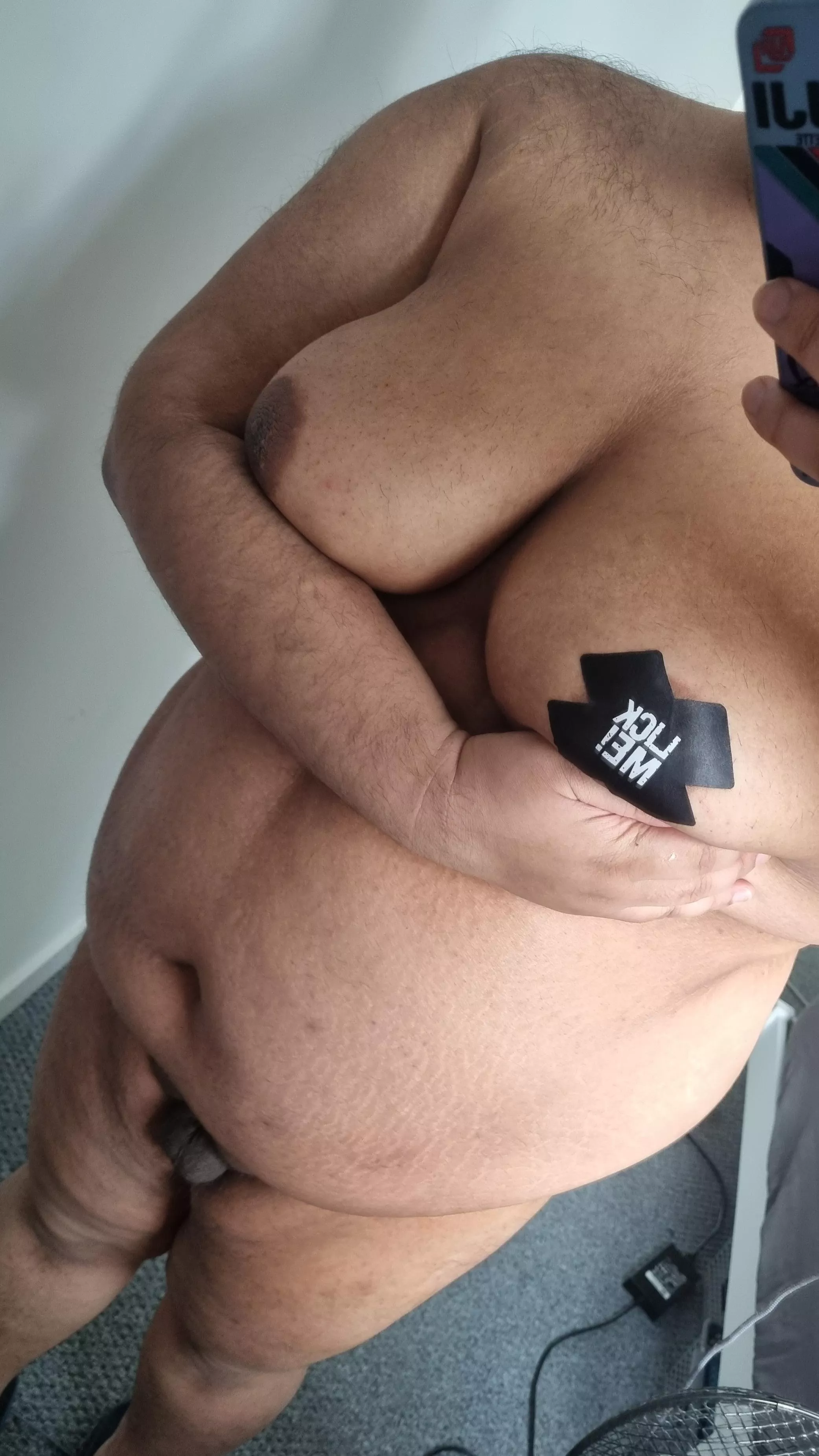 Baby come over I've got 1,000 bottles of baby oil and lube at the house (no diddy) posted by Fatbrownbi