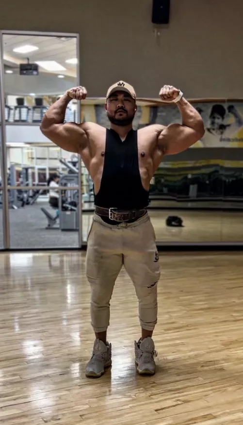 Could you resist? by KingKaiLukes