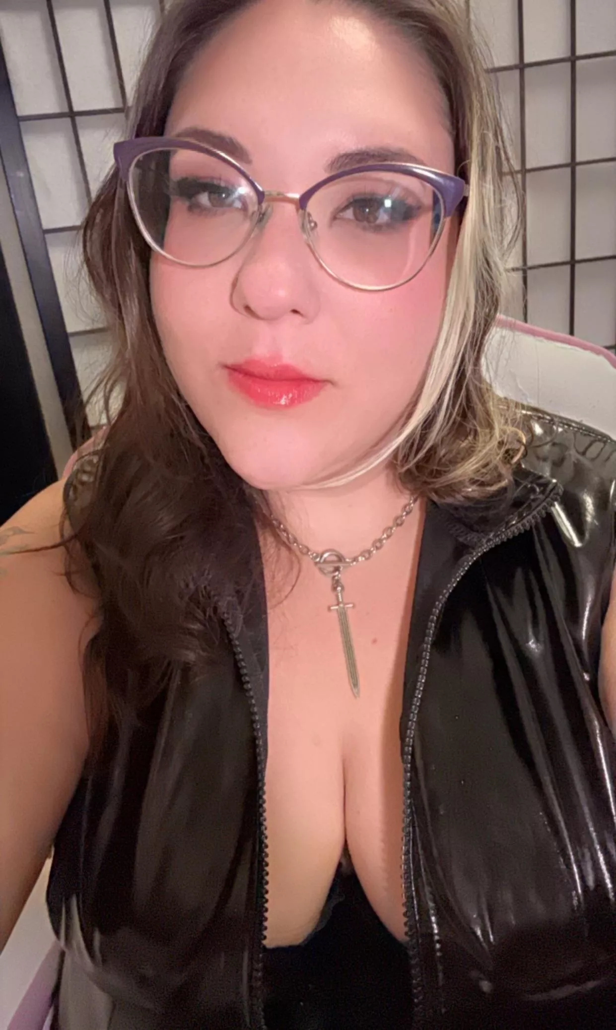 Feeling cute and ready to play video games!  posted by Nova_Starlust