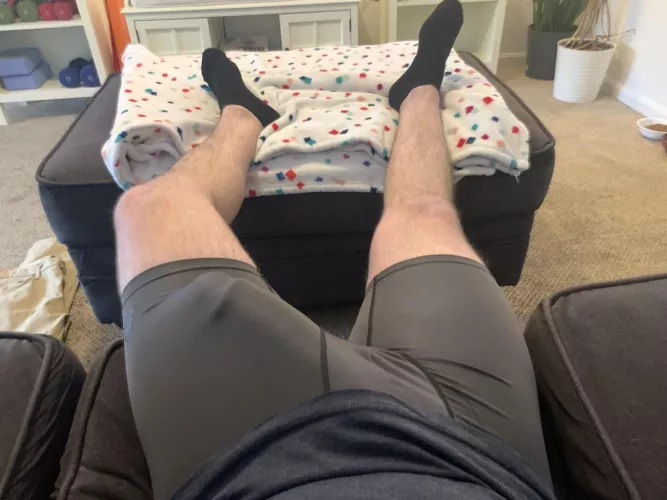 fuck i wanna take them off so bad by MastodonSpiritual798