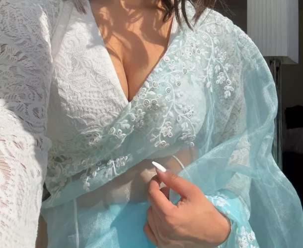 Got absolutely railed in my new saree today (f) 💙💙💙 by MahiDarling
