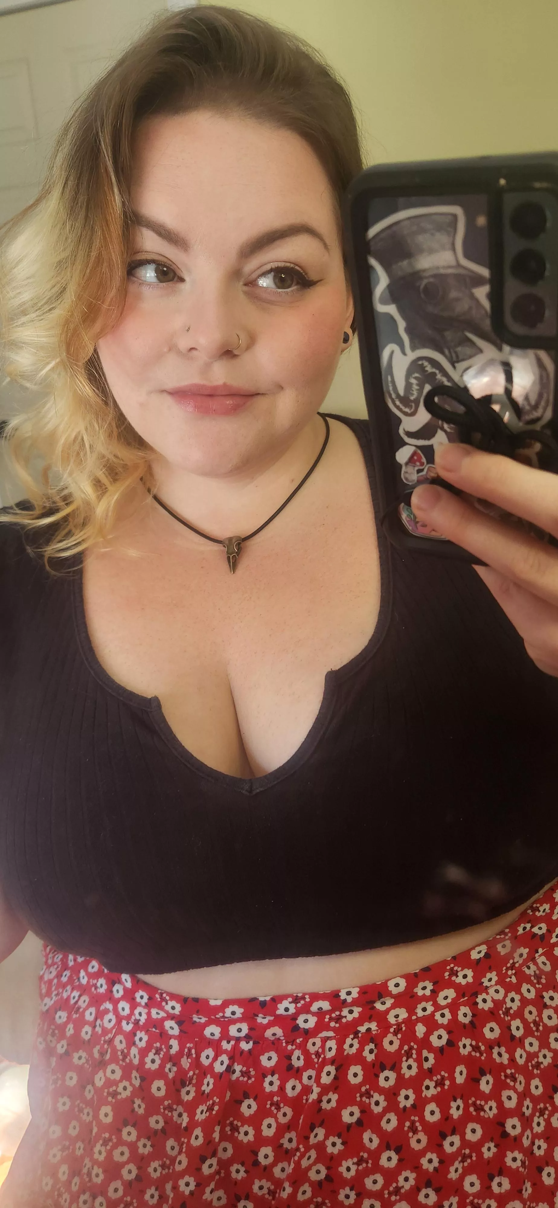 Gotta get in as many skirt days before the snow falls  posted by EmberAdams4