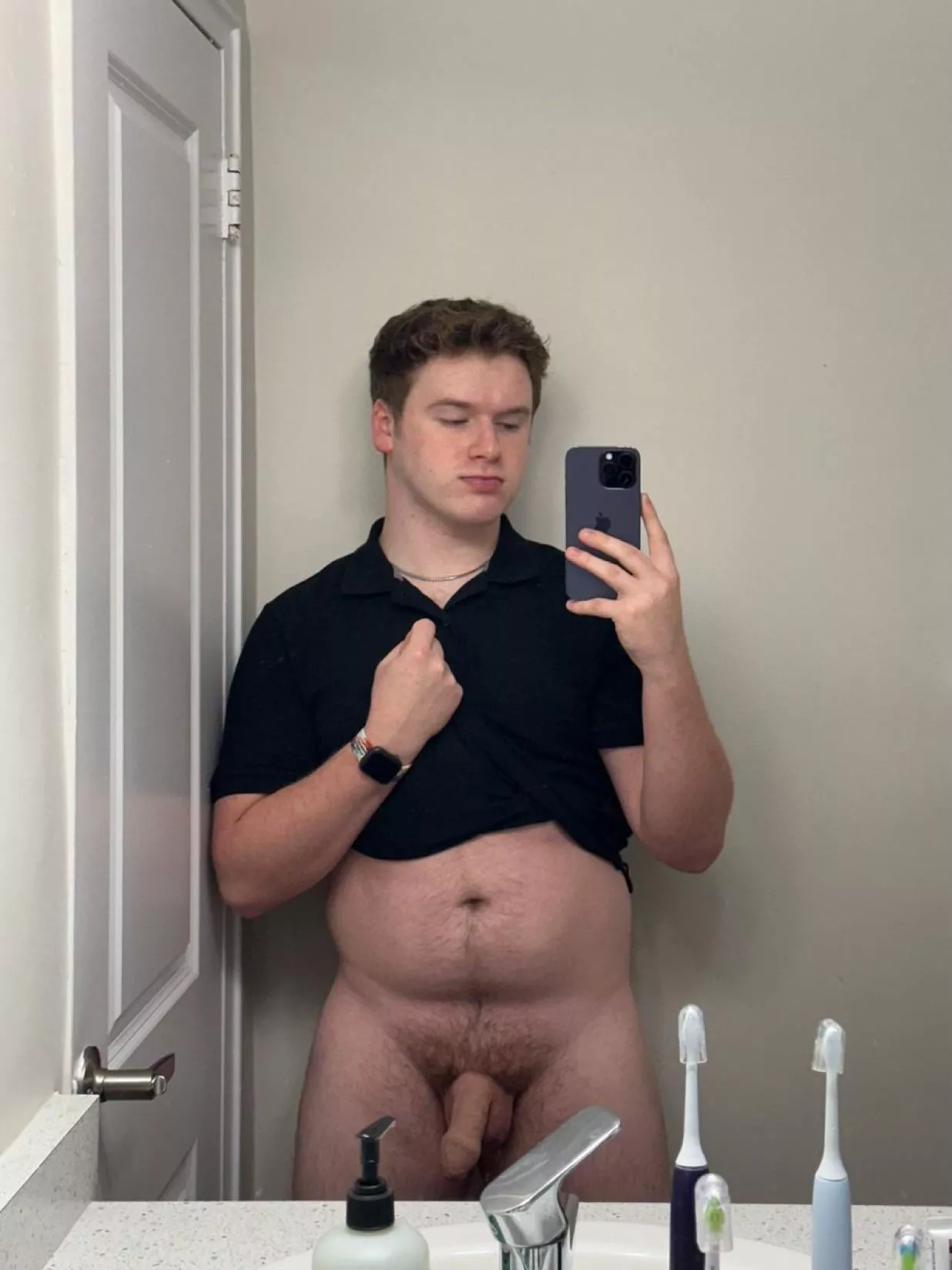 Just wanna oil up my dong and bate all afternoon 😵‍💫 [26] posted by thewinterson