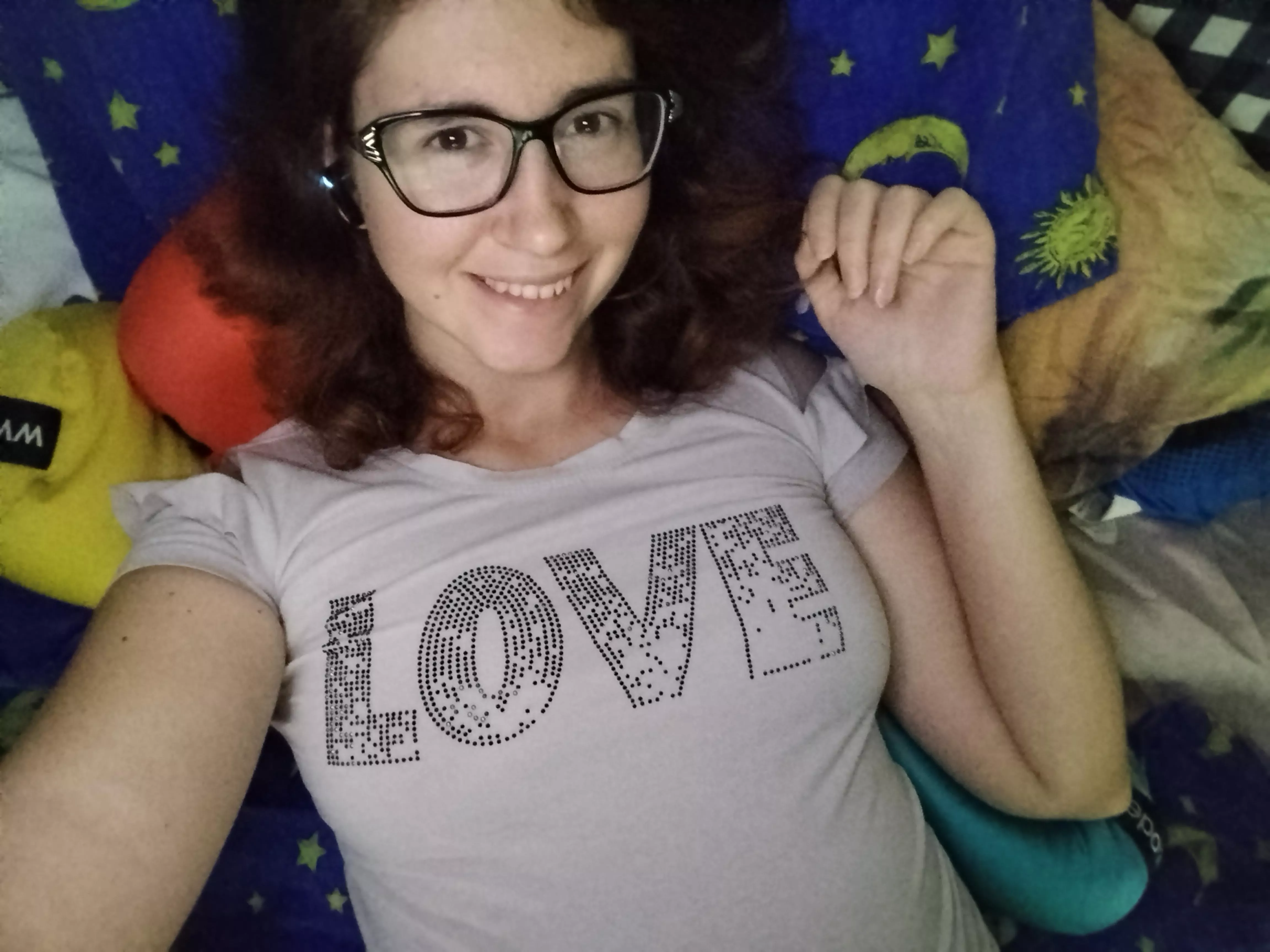 Love smile and good music  posted by Loly_Smile