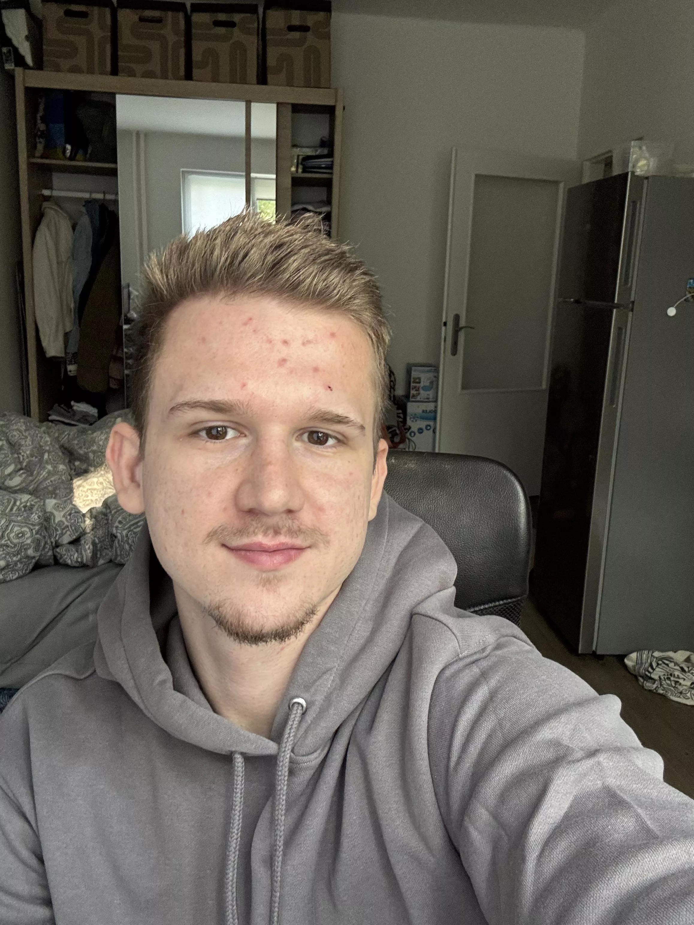 messy hair and sweats when wfh 😅 posted by geminiconfessions