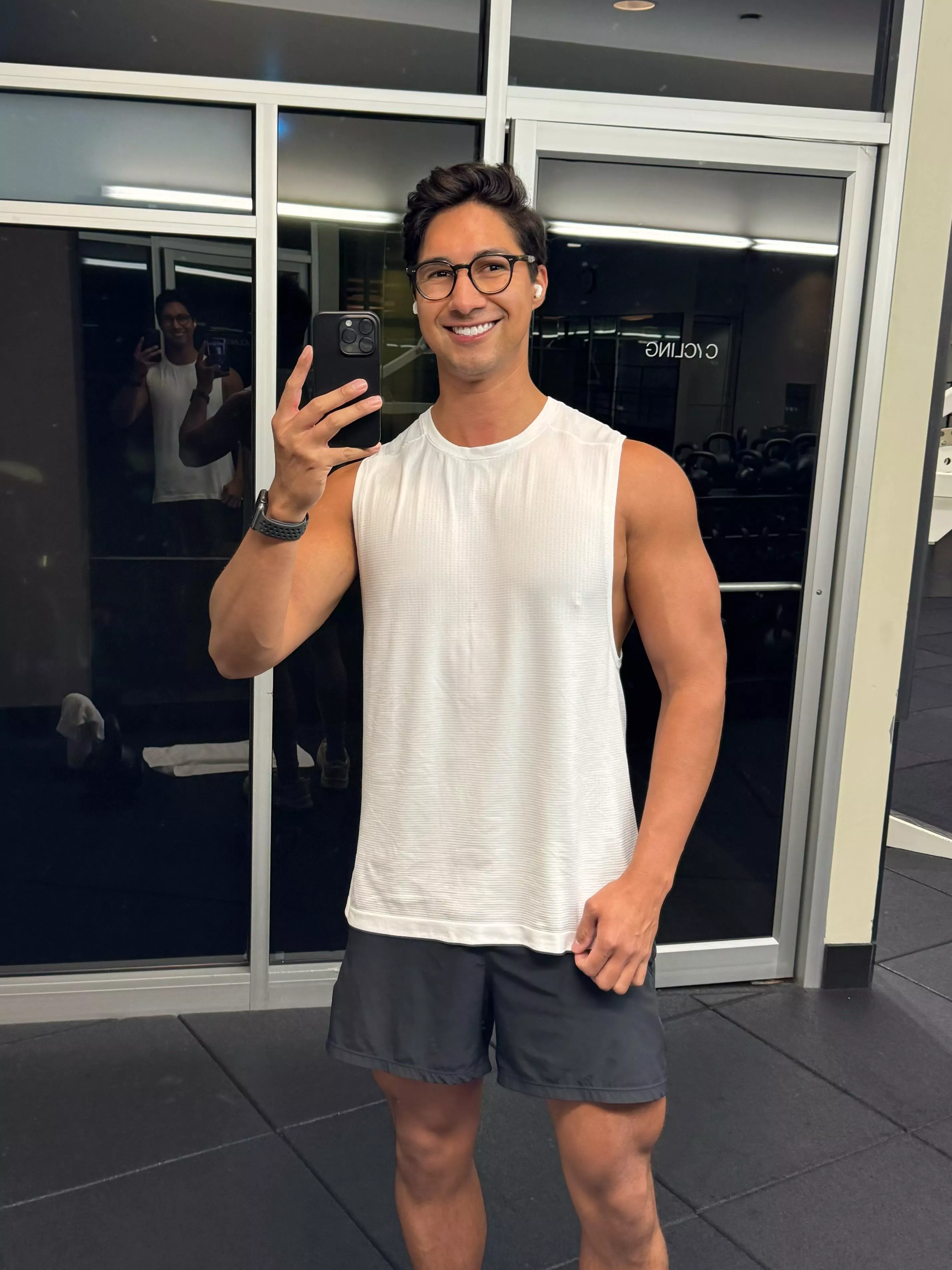 Morning workout done 💪🏾 posted by Gpardo93