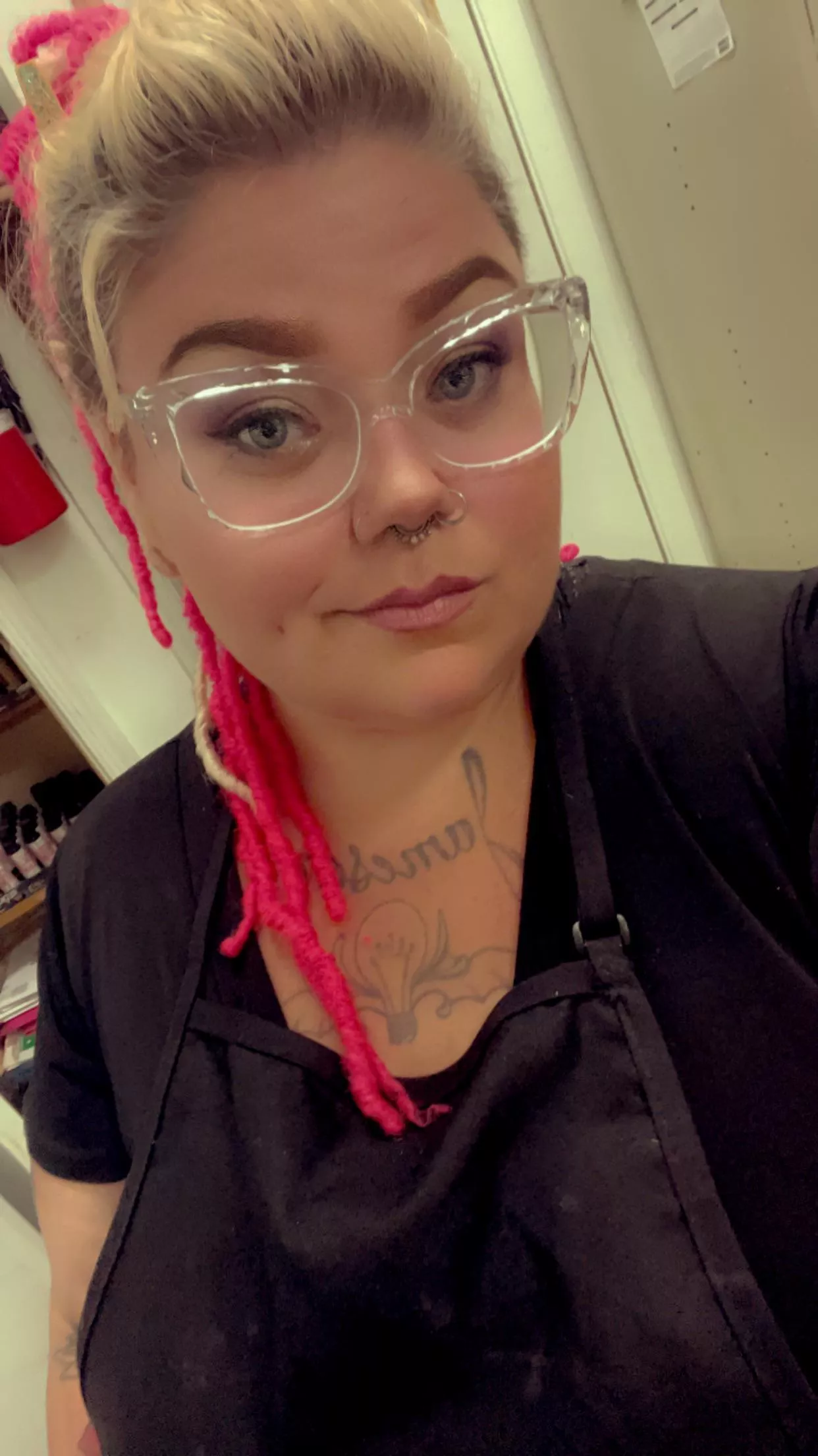 Trying to get through my day. Might have to sneak off to the bathroom to take inappropriate pics 🤔 posted by Hollywoodhavoc757