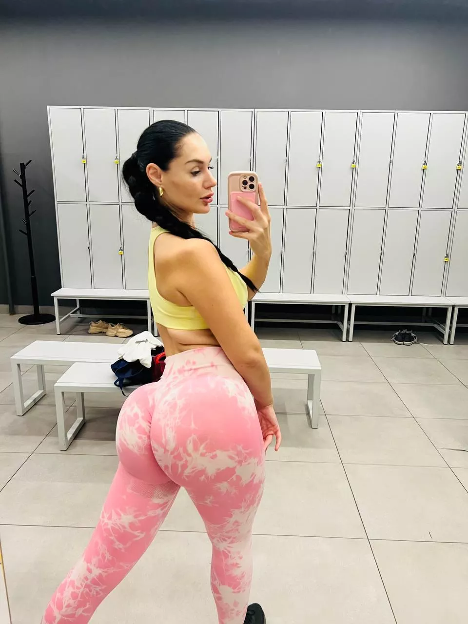 waiting for you to peel off these leggings posted by looonykat