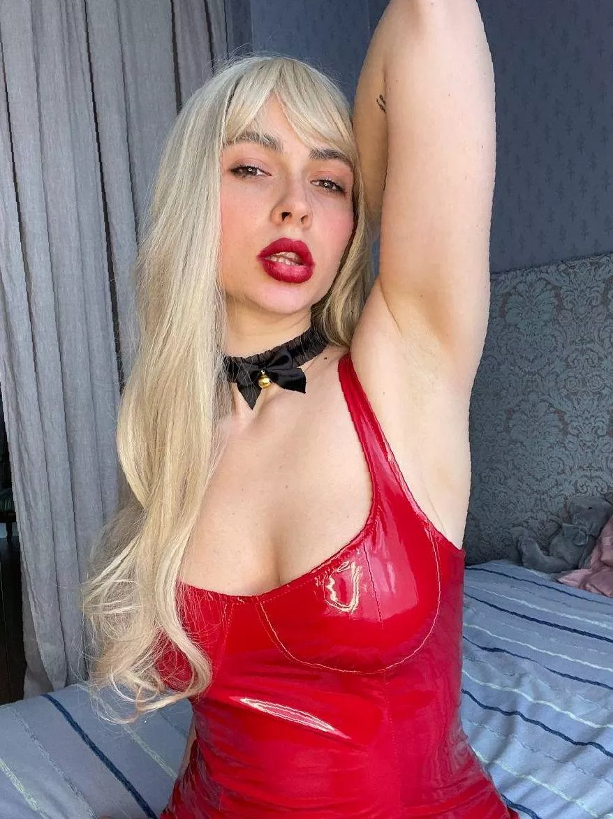 When did you realise you are into armpits?
 posted by kittenpleasure