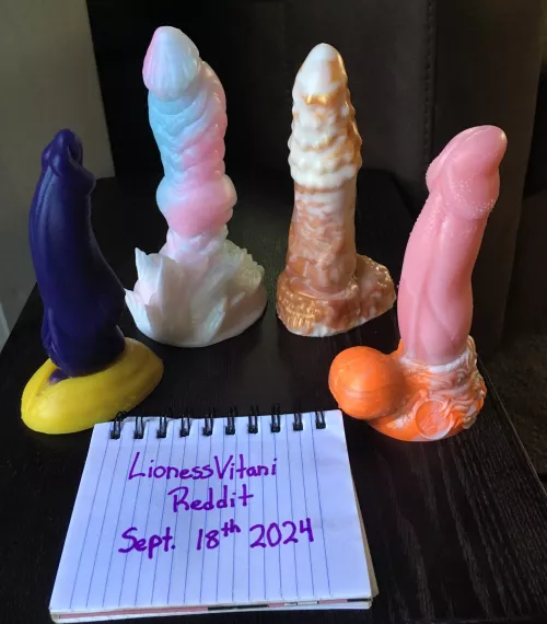 WTS: 4 toys Some of my ALL TIME FAVES! Mini Ky'el, Sm. Crash, Med. Kesh, Med. Qarl by LionessVitani