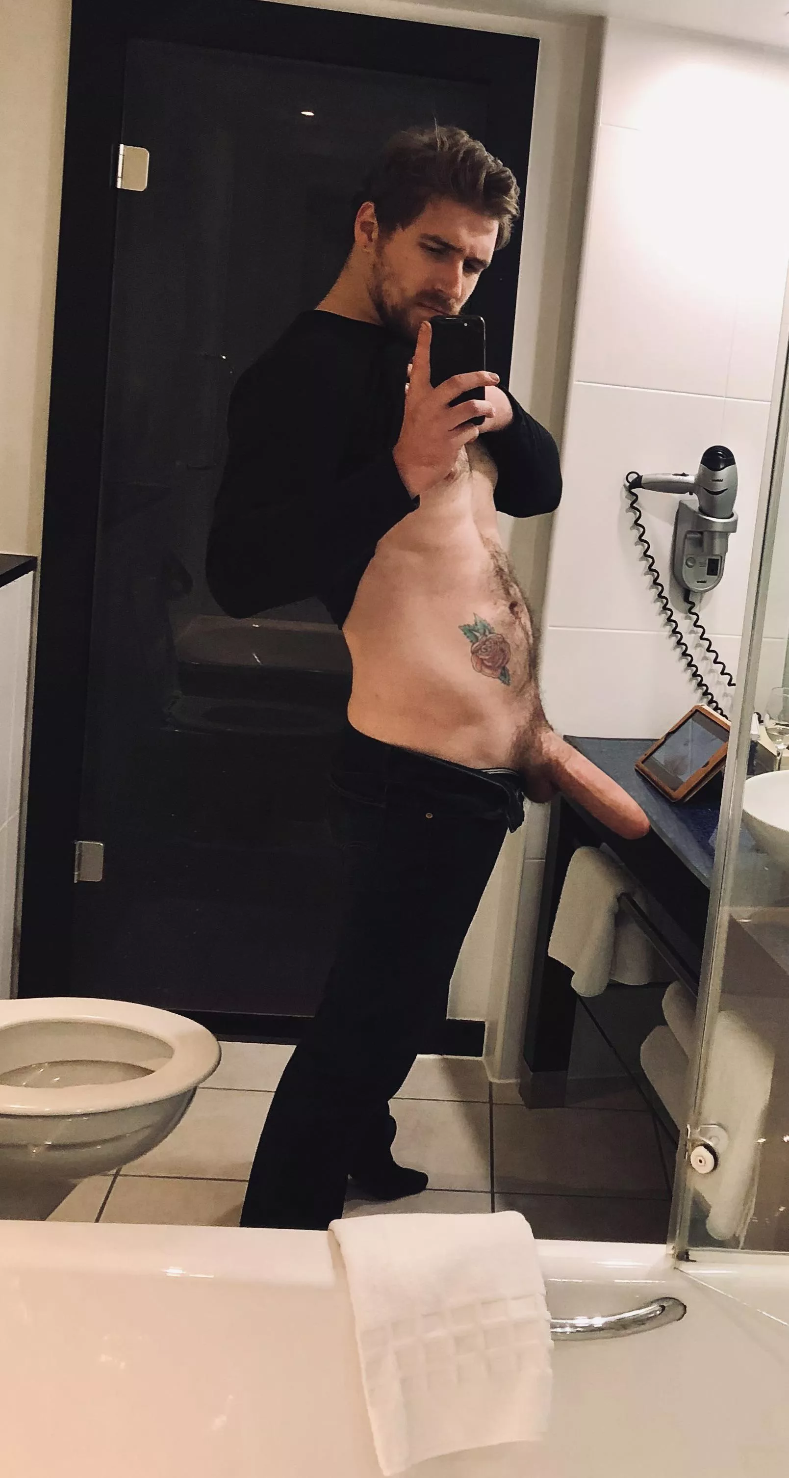 (35) any fans of uncut here? posted by ICameHereLookin4Cats