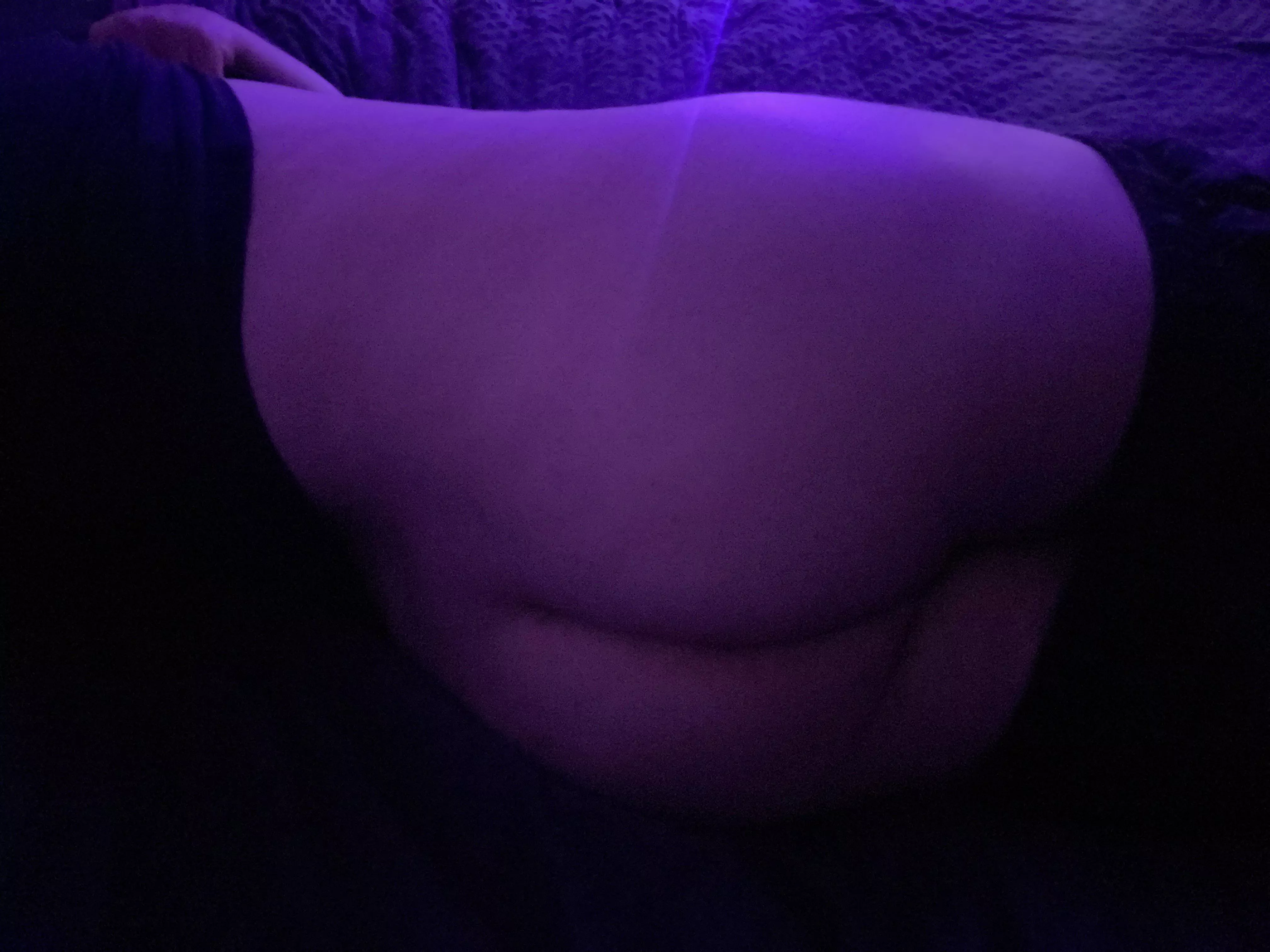 Hopefully I’m curvy enough posted by lumberg8274