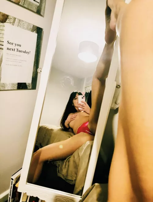 I don’t wear pearls like regular girls 😏 by Cultural_Growth5720