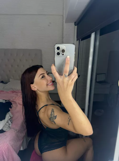 I hope you like the view ;) by fetish_stone