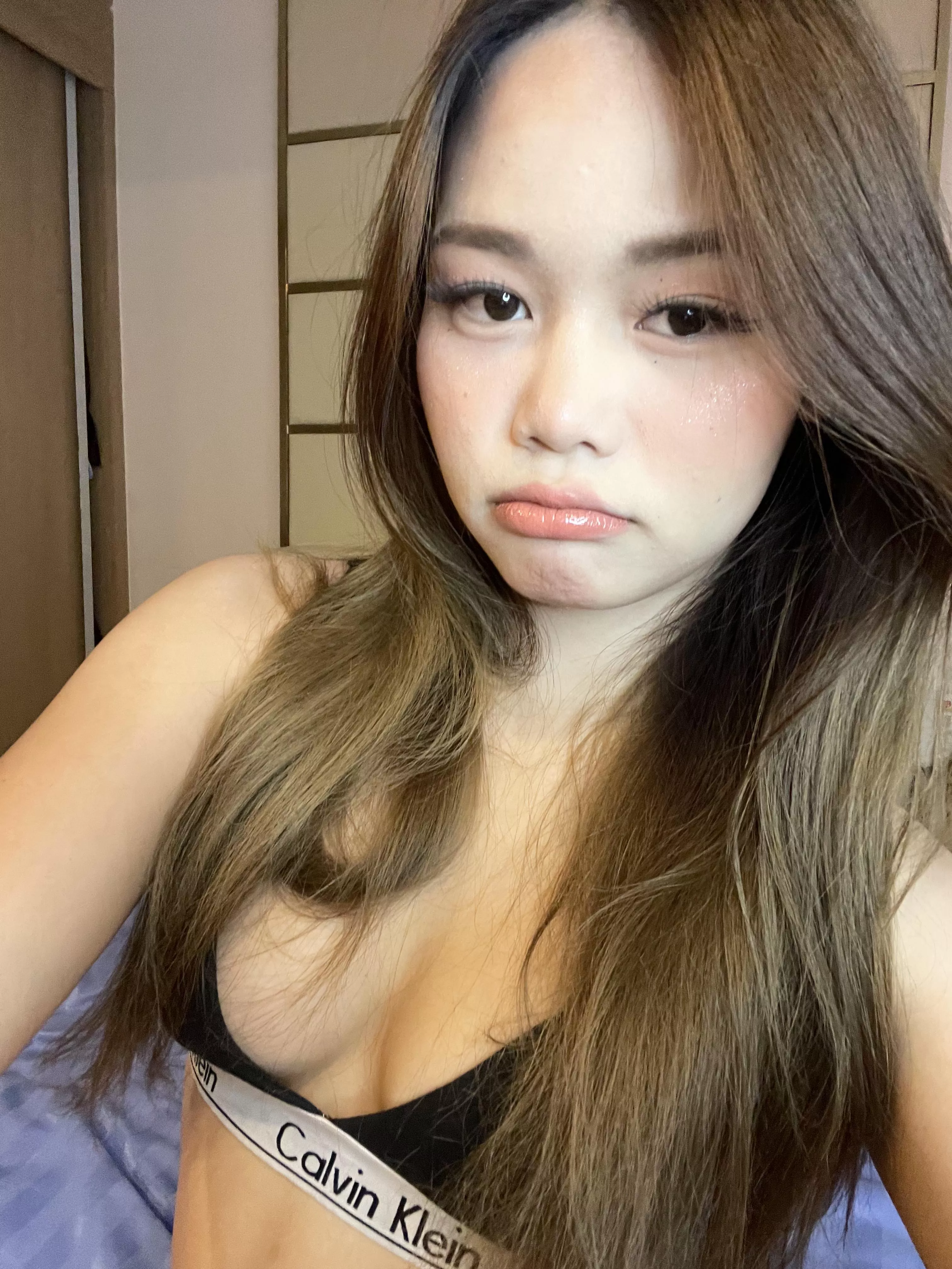 just turned 18 who would smash? posted by GlimmeringGemm