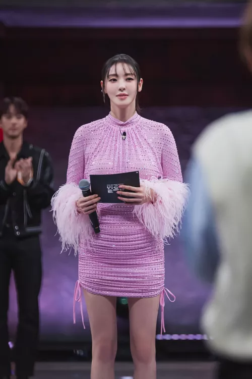 Lee Da-hee by GlassPercentage3328