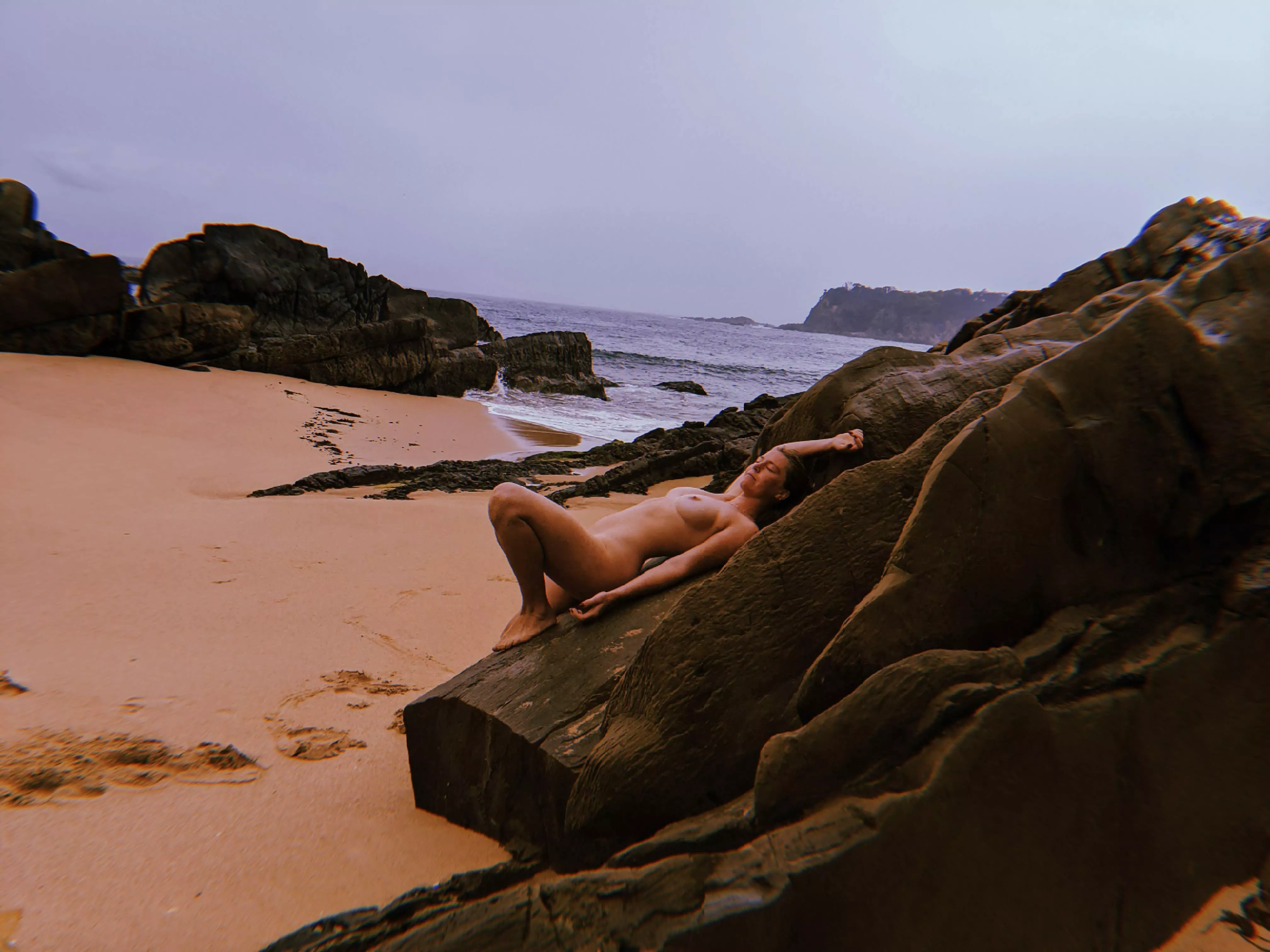 Lusting for you  posted by CoastalLoveBears