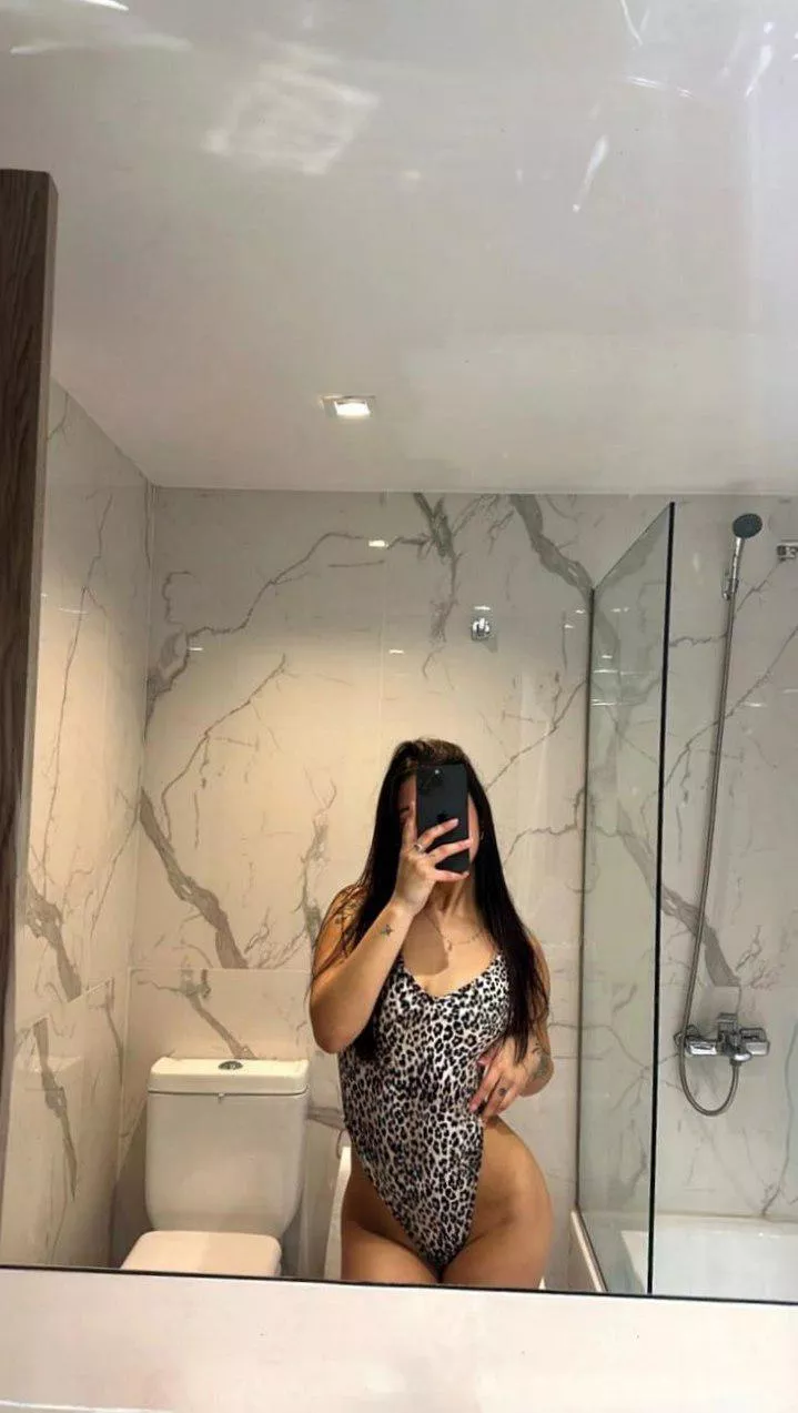 turned 18 but still can't find a boyfriend :( posted by MrCleansBleach