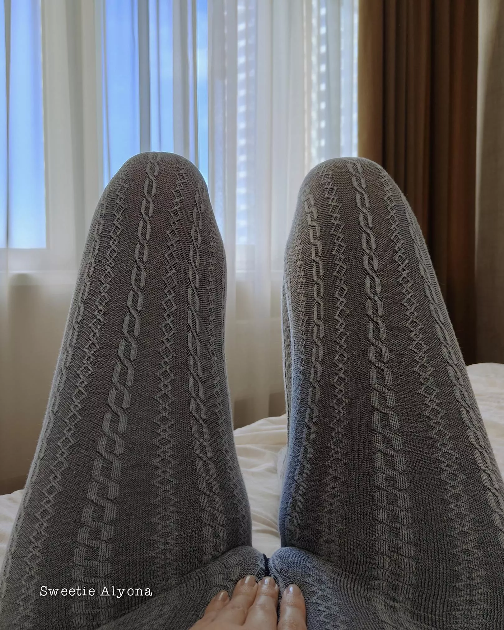 Very tight tights  posted by SweetieAlyona