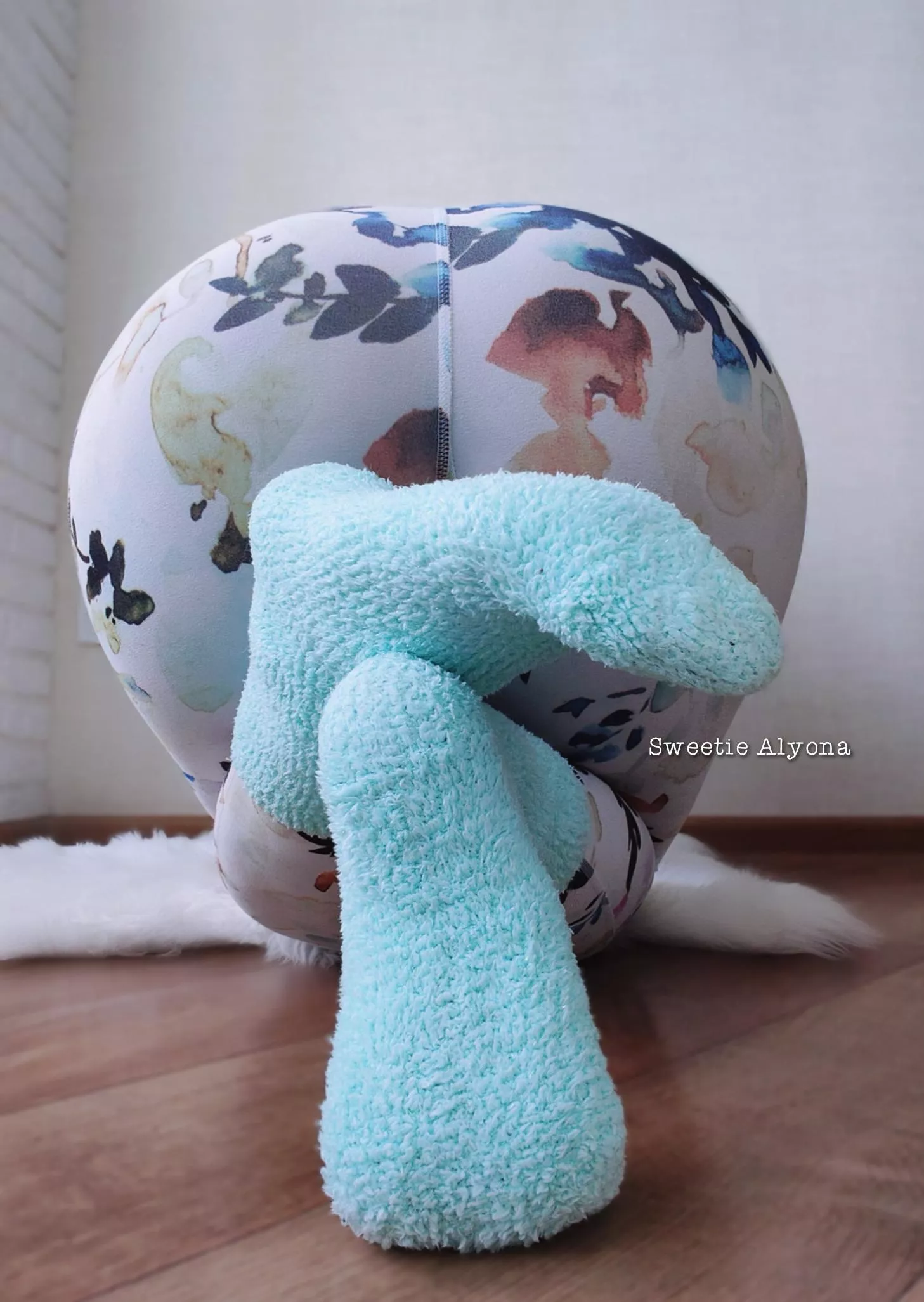 Fuzzy socks  posted by SweetieAlyona