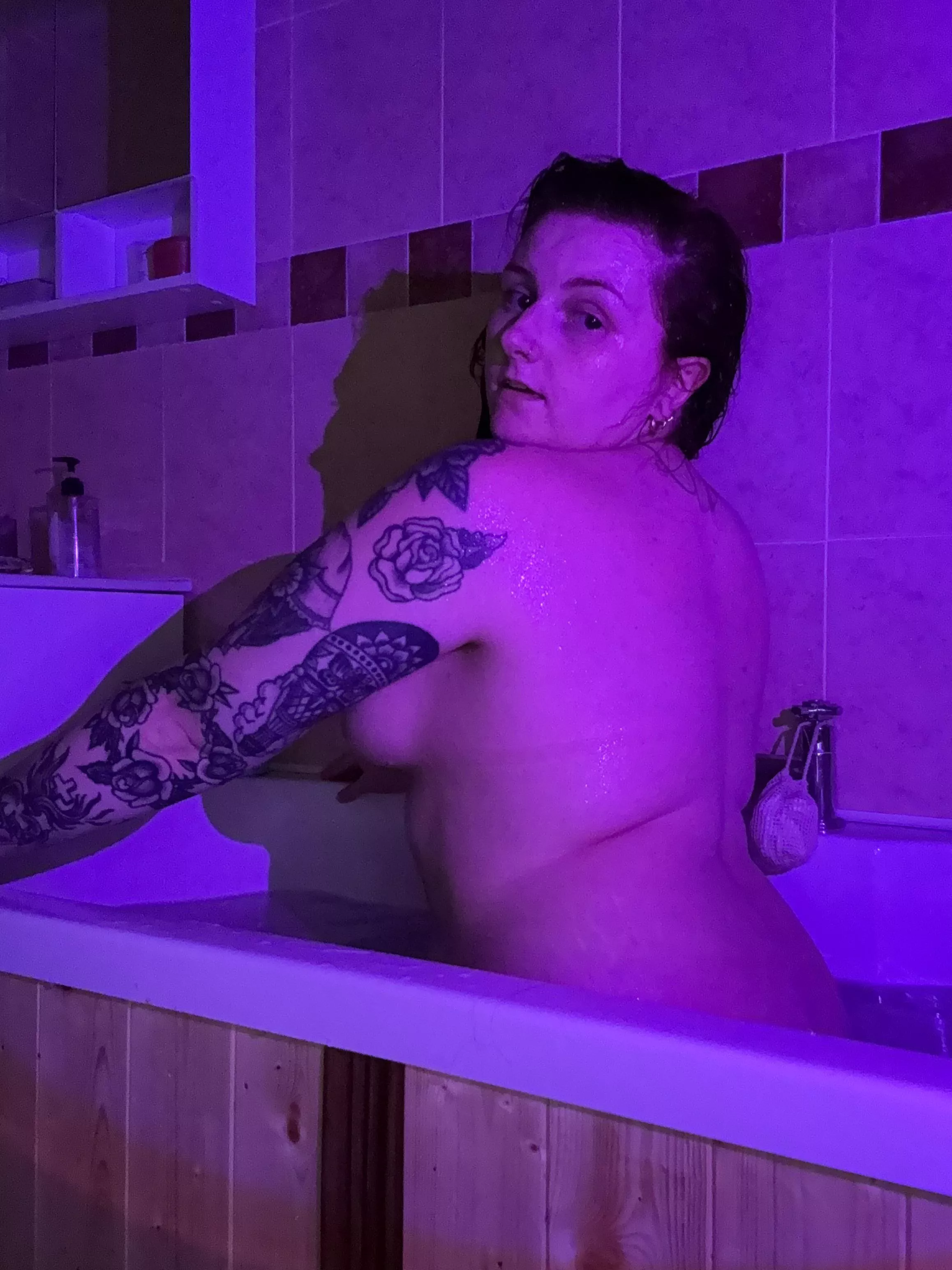 getting in? posted by diiamondeyes_