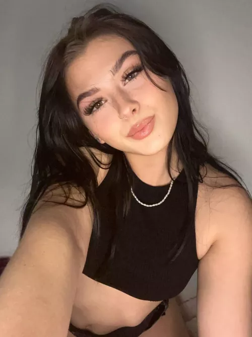 hot enough for that first date? by AntiqueMushroom6542