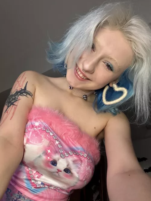 I think this photo of me is really cute by ShantiAngel