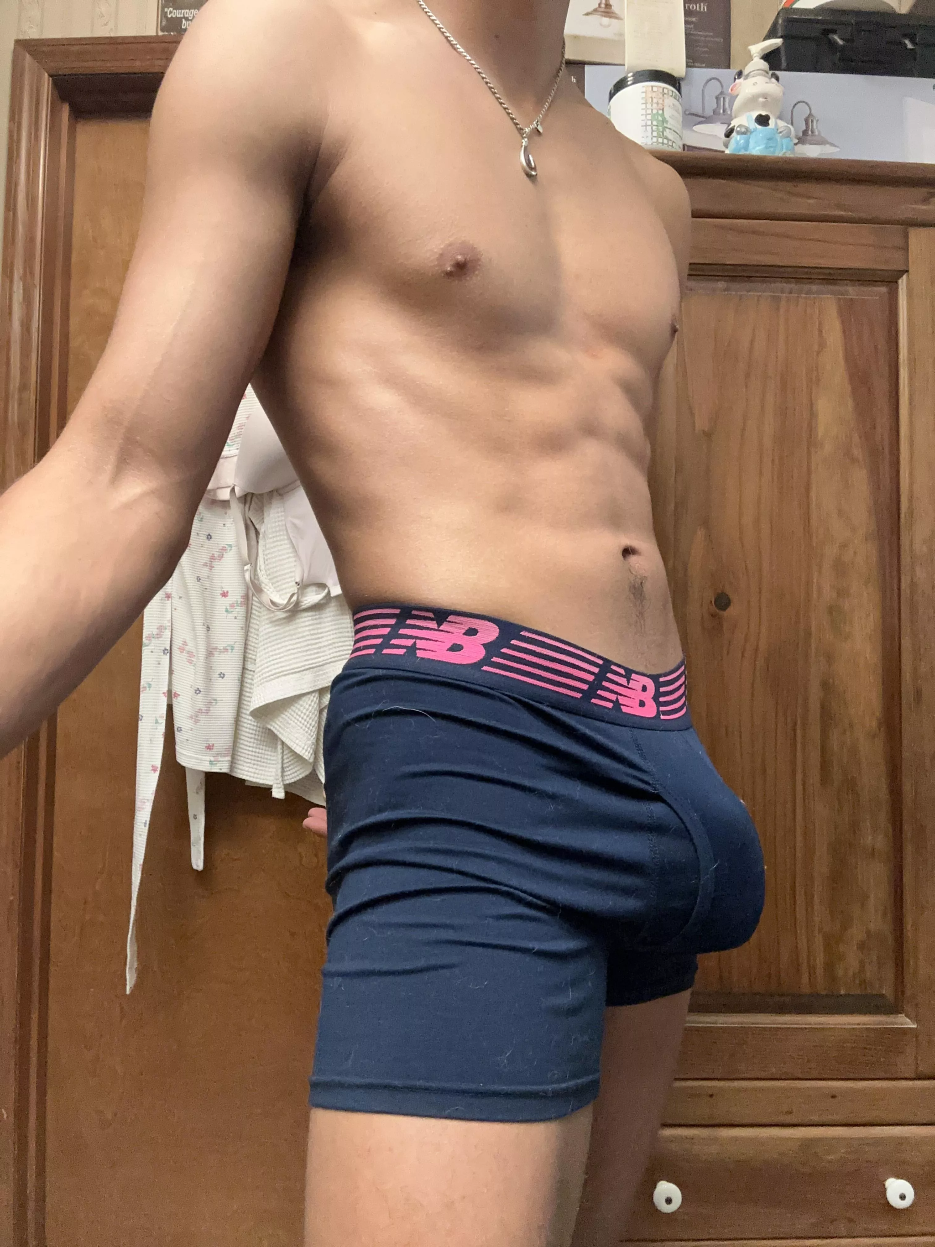 Lil preshower bulge for you 😋 posted by MakingofTazan
