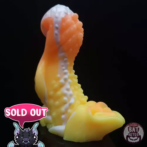 Snagged a 2nd Hemlock 🦇💛🧡🤍✨️ by 0ilSoakedRag