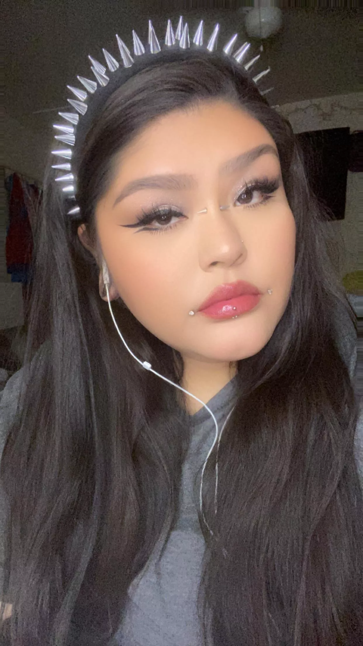 Super serious 🧐  posted by holyshnighkees