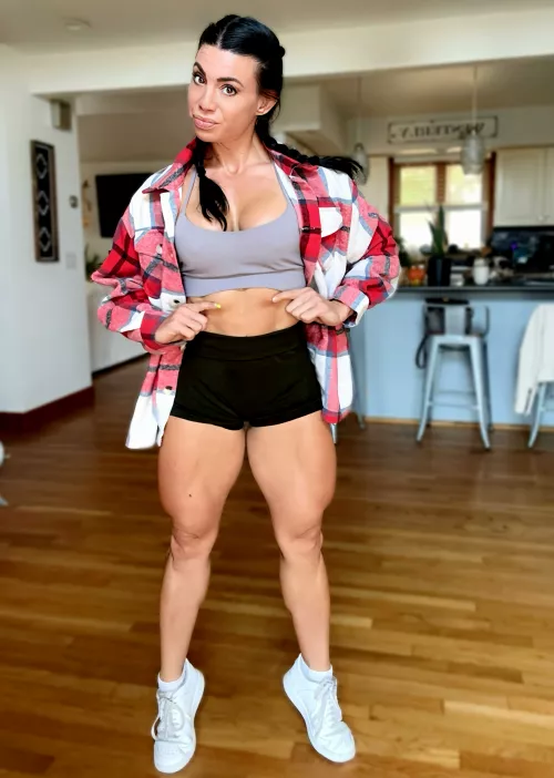 Weekend is here and mommy is ready for it! by elenafox_thefit