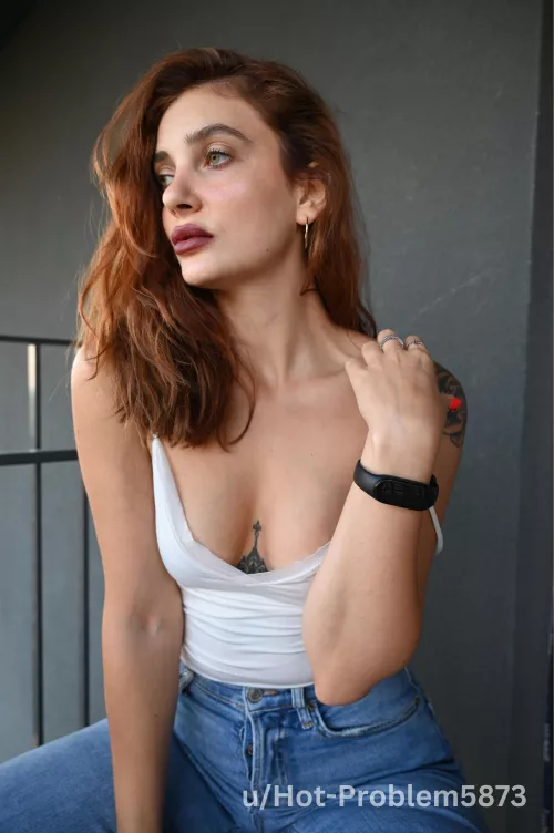 Found my dream girl in this sub 🔥 by Hot-Problem5873