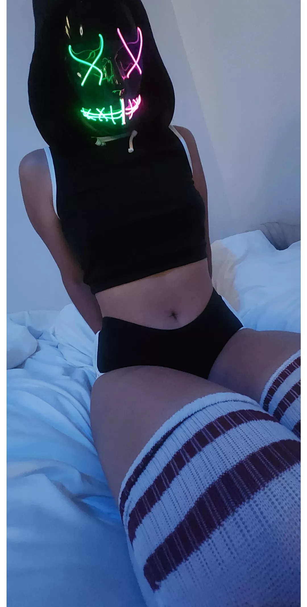 Give me something to purge 💀 posted by roxxanneb