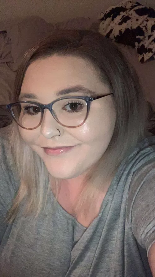 Good Afternoon <3 by Throwaway-aaa20-21