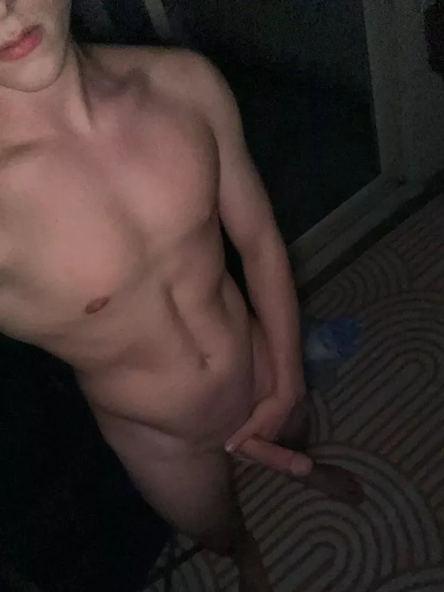 I’ll let you do whatever you want to me right on this balcony  posted by that_prettyboy