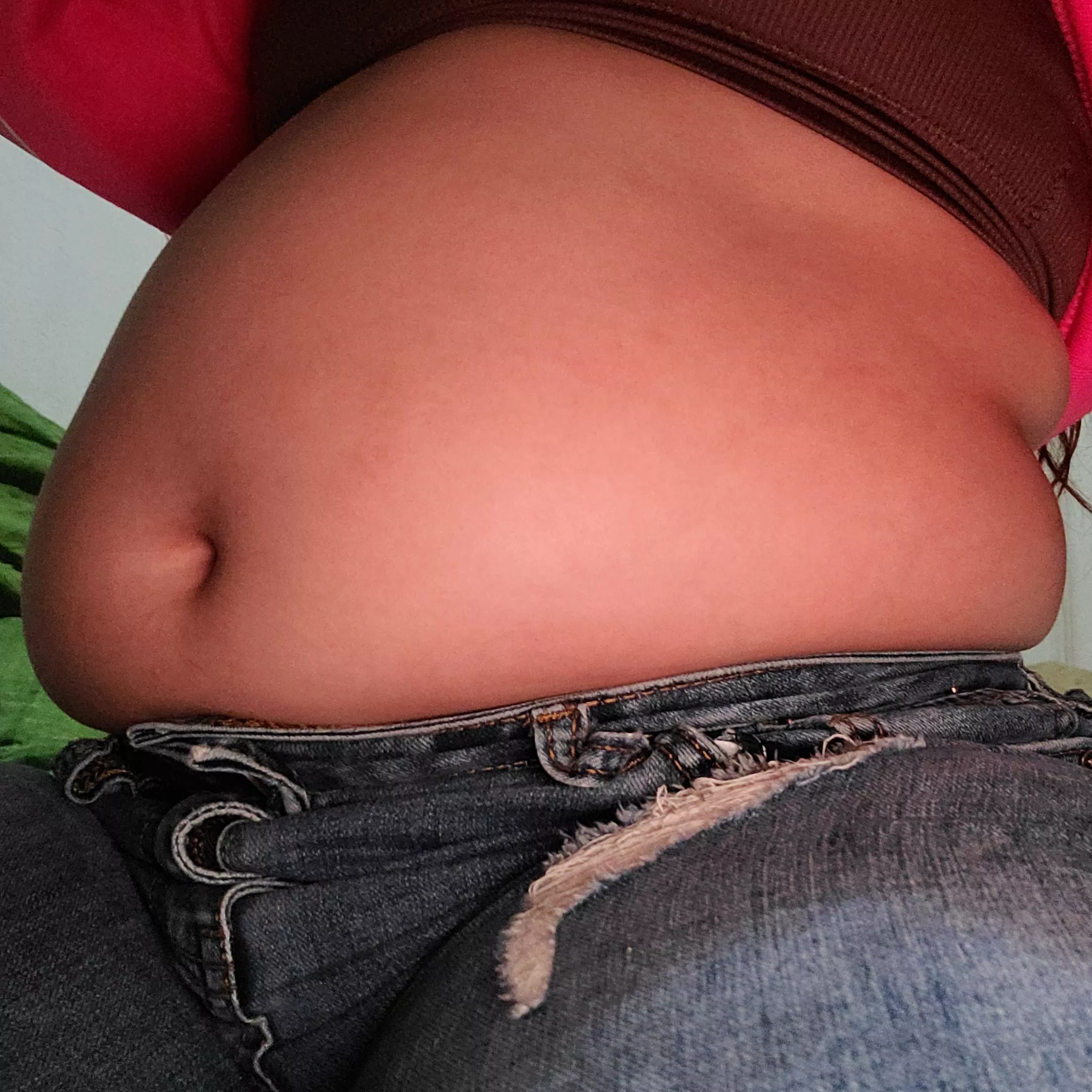 Let's blow up this pants posted by ivanelysS